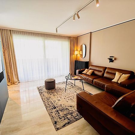 Elysium Suite Kaloşvar Dış mekan fotoğraf