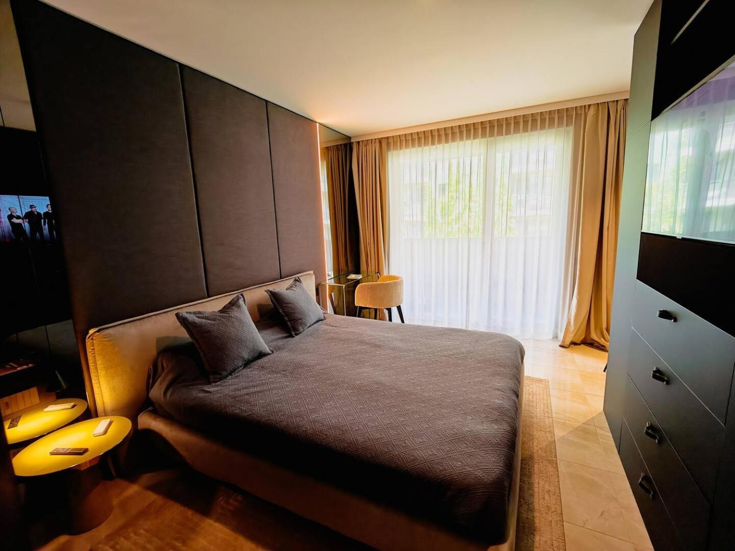 Elysium Suite Kaloşvar Dış mekan fotoğraf